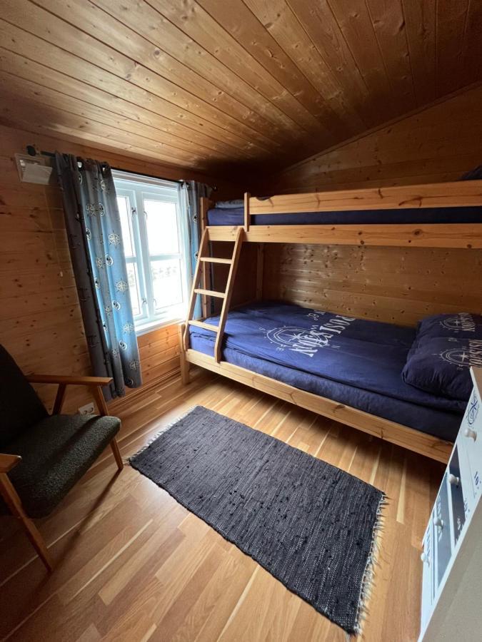 Naustplassen Rorbuer Ballstad Extérieur photo