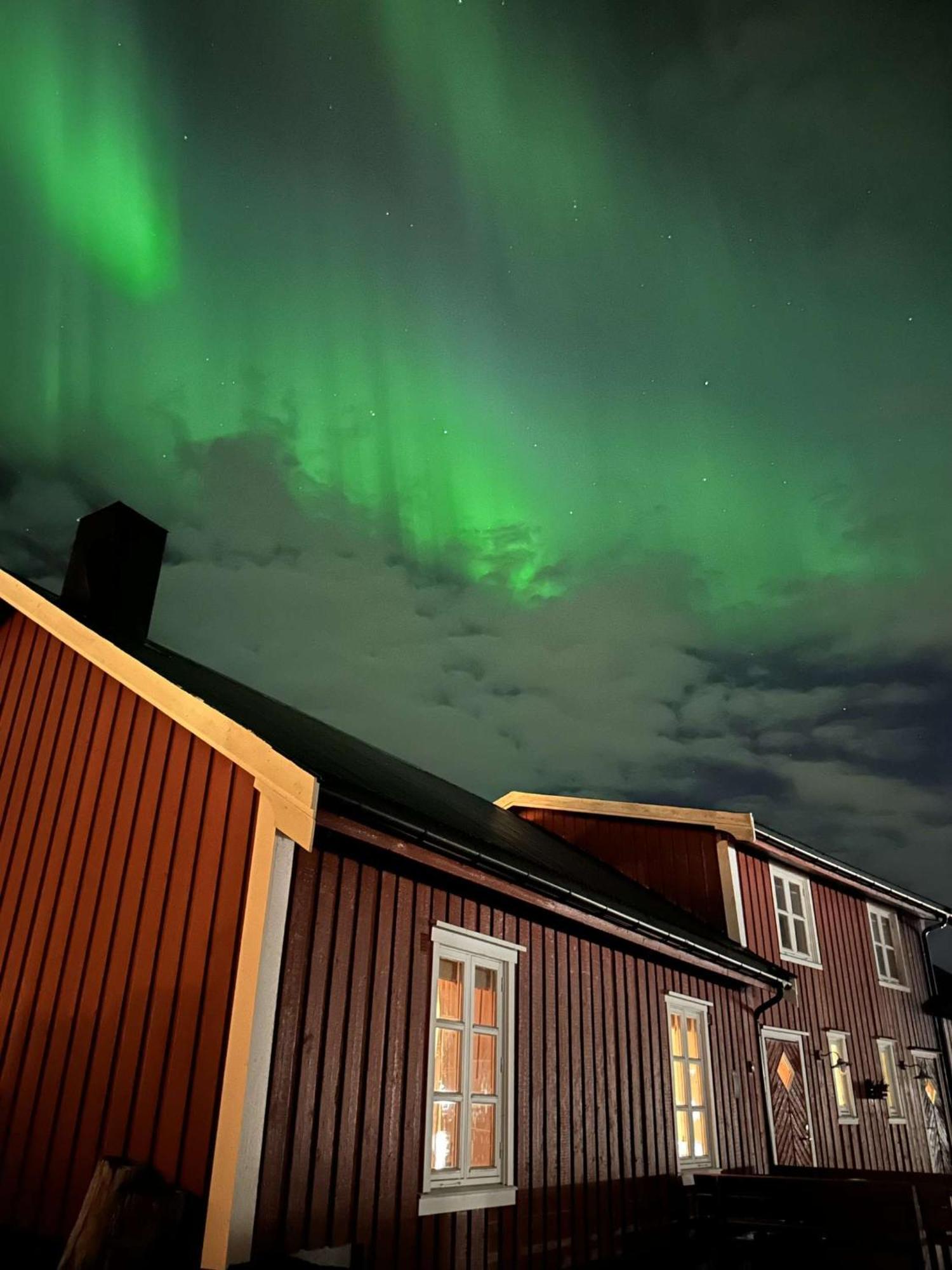 Naustplassen Rorbuer Ballstad Extérieur photo