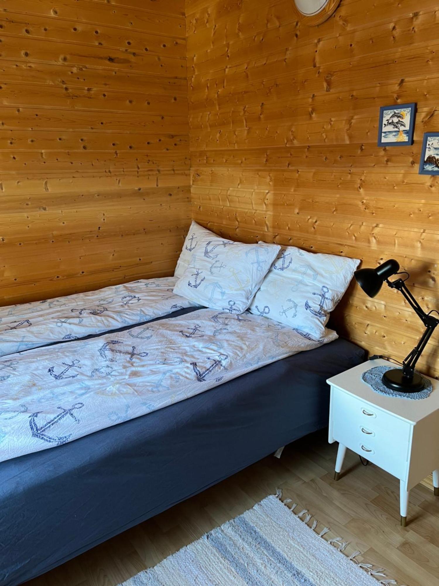 Naustplassen Rorbuer Ballstad Extérieur photo